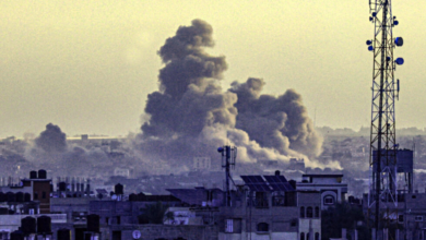 Intensified Israeli bombing targets Jabalia and Khan Yunis and imposes a siege on Hamad Town