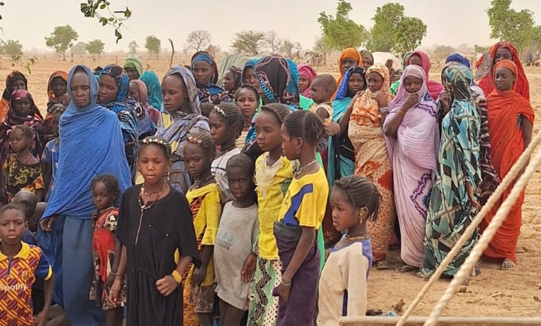 A mission from the Mauritanian Embassy in Bamako visits border villages